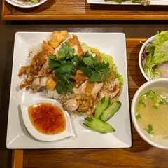 神戸アジアン食堂バル SALA