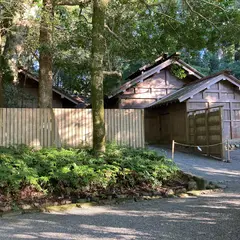 忌火屋殿