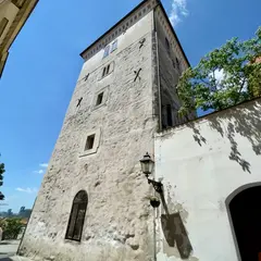 ロトゥルシュチャク塔（Rotorshchak Tower）