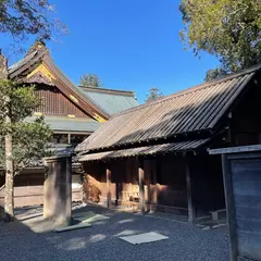 御酒殿神