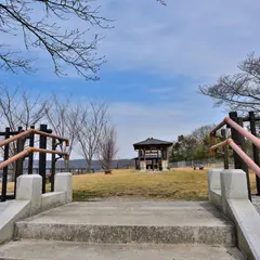 土岐高山城跡の森