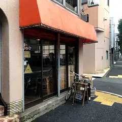 スモール・ワールド (Small World Records And Cafe)
