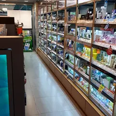 オリーブヤング 忠武路駅店