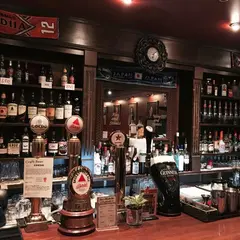 THE KING GEORGE English Pub