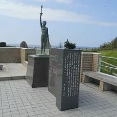 枕崎の火之神公園の平和祈念展望台(戦艦大和殉難鎮魂之碑)