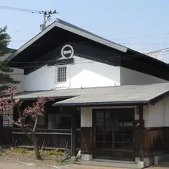 軽米町立図書館