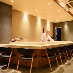 鮨 なかむら