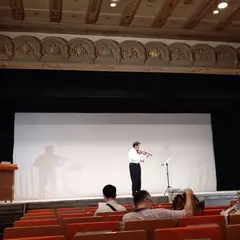 三越劇場