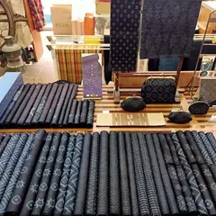 染織布とキリムの店 ゆう