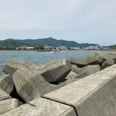 人魚の浜東駐車場