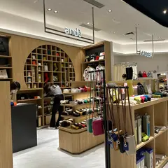アンデ トーキョー