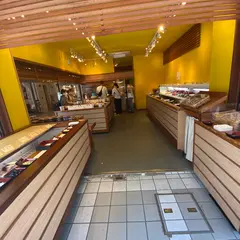 鎌倉 味くら 小町通り本店