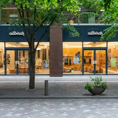 Allbirds Marunouchi オールバーズ丸の内