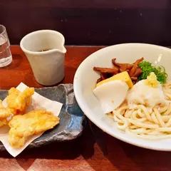うどんおよべ 表町本店