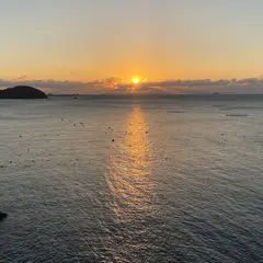 七曲り