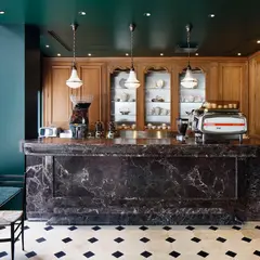 カフェ・オフィシーヌ・ユニヴェルセル・ビュリー神戸 CAFÉ OFFICINE UNIVERSELLE BULY KOBE