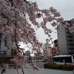 平安京朱雀大路と朱雀門