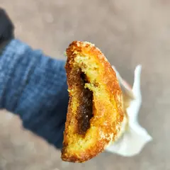 小麦の禁断症状 揚げたてカレーパン専門店
