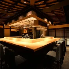 焼鳥 月や