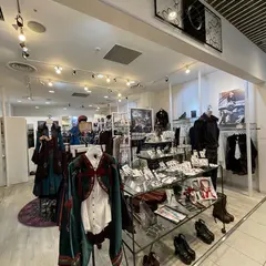 OZZONESTE 梅田HEP FIVE店