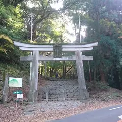 高良大社 二の鳥居