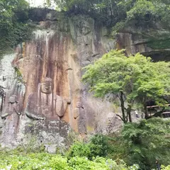 普光寺磨崖仏