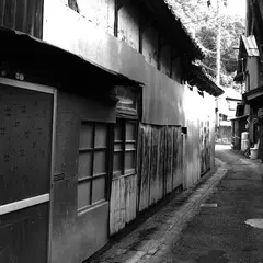謎の路地裏