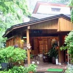 離山房