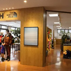 THE NORTH FACE / HELLY HANSEN 知床店