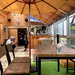 L.I.B cafe