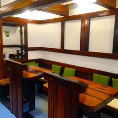 焼き芋とソフトクリームの店 はちや