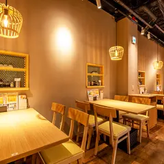 餃子とカレーザンギの店 点心札幌 大通本店
