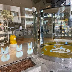 白泉社