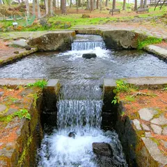 三分一湧水公園