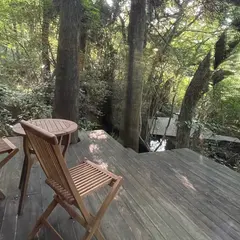 はなれの宿千の森