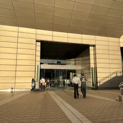 なんばHatch