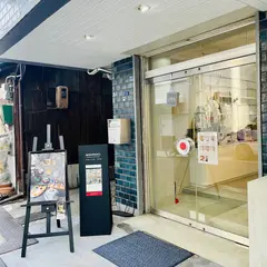 unimocc art cafe gallery（ユニモック アート カフェ ギャラリー）