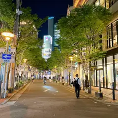 NU茶屋町プラス