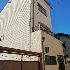 M Star House