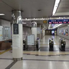 上飯田駅