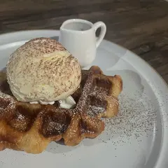 Cafe＆bar EIGHT UP（エイトアップ）