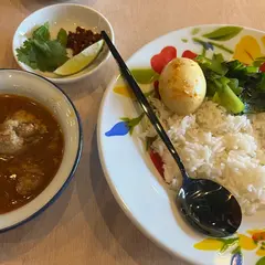 るるるる まちの食交場