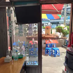オモニクッシバン（어머니국시방）