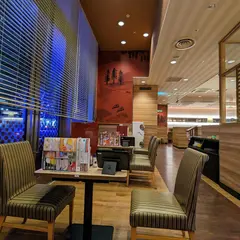ガスト みなとみらい店