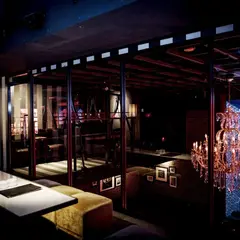 seven HOUSE (セブンハウス)