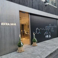 VERTICAL GARAGE NAKAMEGURO