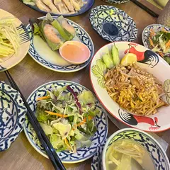 タイ屋台酒場 ガムランディー KITTE博多店