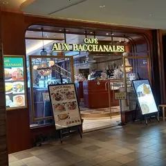 Café AUX BACCHANALES