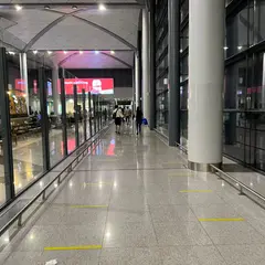 Phnom Penh International Airport（プノンペン国際空港）