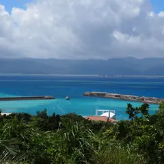 鳩間島